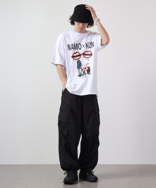 RE730（アールイーセブンサーティー）の「RE730 なみおくんプリント ルーズ半袖Tシャツ（Tシャツ/カットソー・メンズ・ホワイト系その他/ブラック系その他/ブラック・XL/L/M）」の4枚目の写真