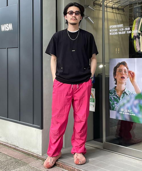 WISM（ウィズム）の「【GARDENS＆SEEDS / ガーデンズアンドシーズ】WISM 別注 S/S TEE（Tシャツ/カットソー・メンズ・ブラック/ベージュ・MEDIUM/LARGE/X-LARGE）」の3枚目の写真