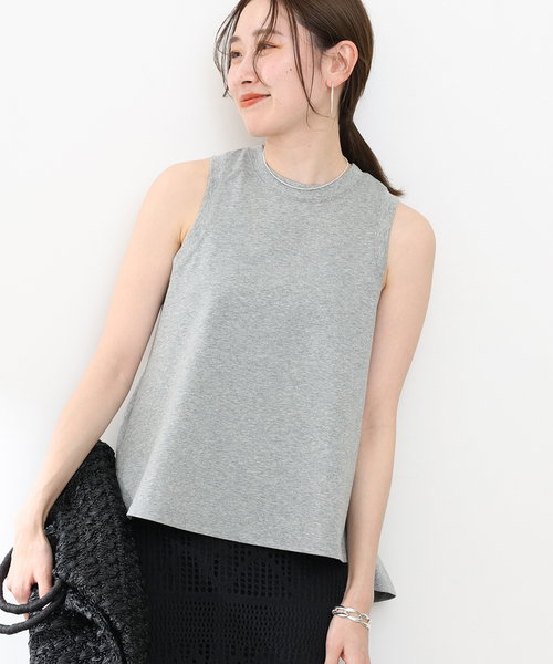 IENA（イエナ）の「TRAPAZEノースリーブＴシャツ（Tシャツ/カットソー・レディース・ホワイト/ブラック/グレー・FREE）」の3枚目の写真