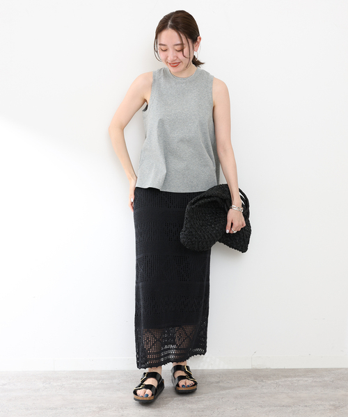 IENA（イエナ）の「TRAPAZEノースリーブＴシャツ（Tシャツ/カットソー・レディース・ホワイト/ブラック/グレー・FREE）」の14枚目の写真