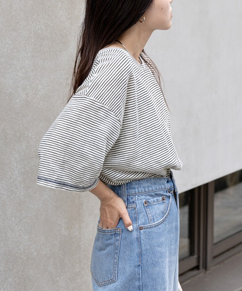 CIAOPANIC TYPY(チャオパニックティピー)の「シアーボーダー配色ステッチ半袖TEE(Tシャツ/カットソー・レディース・チャコールグレー/スカイブルー/アイボリー・ONE SIZE)」の4枚目の写真