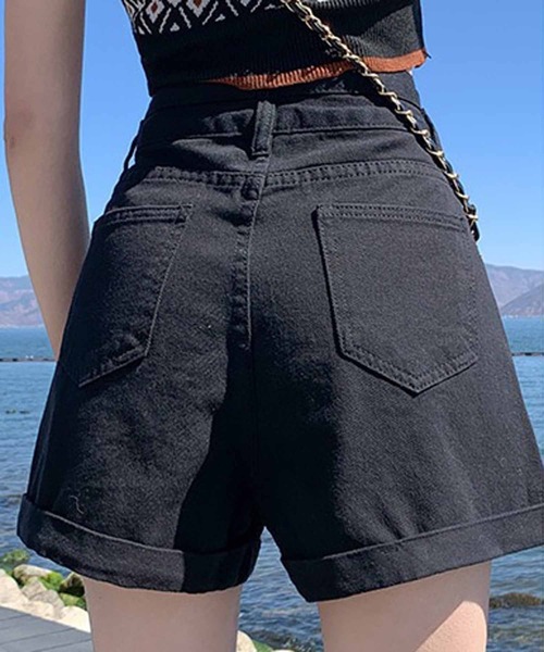 NANEA（ナネア）の「デニムショートパンツ（デニムパンツ・レディース・ブラック/ホワイト/ブルー・SMALL/MEDIUM/LARGE/X-LARGE）」の18枚目の写真