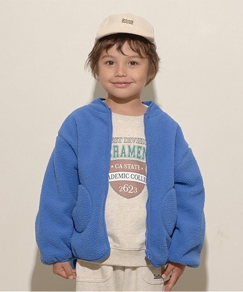 b・ROOM（ビールーム）の「【万能アウター】ボアジップジャケット（ブルゾン・キッズ・チャコール/ブルー/グリーン/マスタード/アイボリー/パープル・100cm/120cm/140cm/110cm/130cm/150cm）」の5枚目の写真