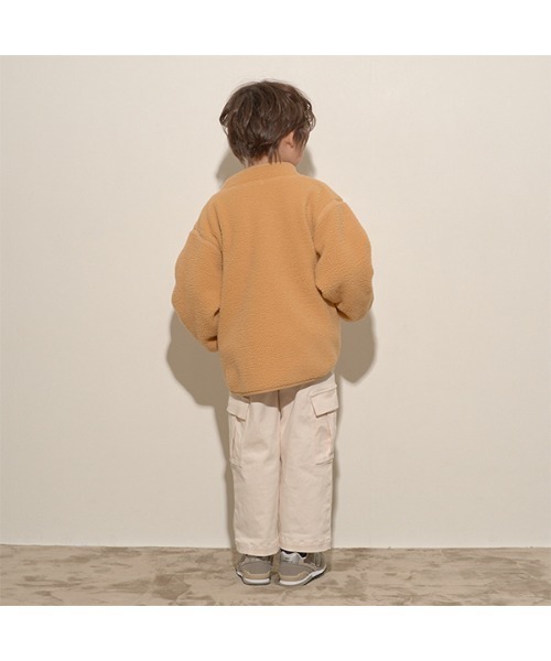 b・ROOM（ビールーム）の「【万能アウター】ボアジップジャケット（ブルゾン・キッズ・チャコール/ブルー/グリーン/マスタード/アイボリー/パープル・100cm/120cm/140cm/110cm/130cm/150cm）」の15枚目の写真