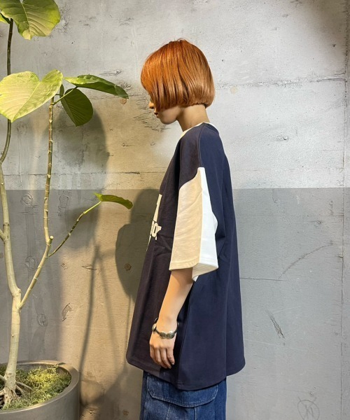WudgeBoy（ワッジボーイ）の「W coloring TEE（Tシャツ/カットソー・レディース・オレンジ/エンジ/グレー/ブラック/ネイビー/オフホワイト・MEDIUM/LARGE）」の17枚目の写真