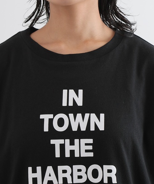 COLONY 2139(コロニートゥーワンスリーナイン)の「20/USA天竺プリント裾スリットTシャツ(Tシャツ/カットソー・レディース・ホワイト/ブラック/サックスブルー・FREE)」の20枚目の写真