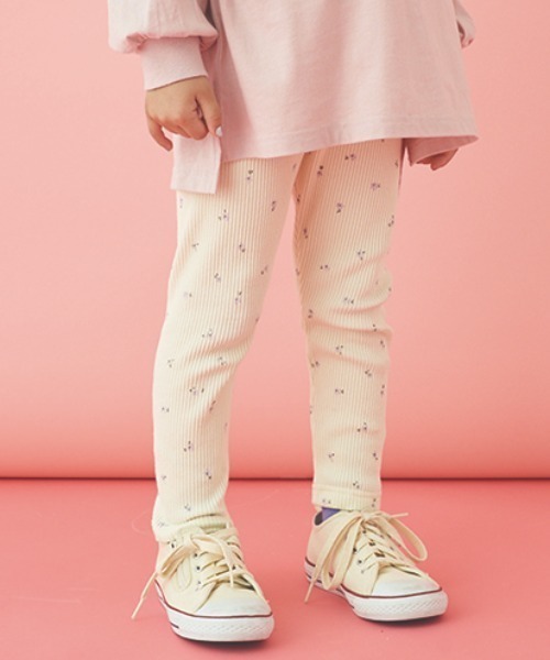 Lycee mine（リセマイン）の「アソートテレコふりふりレギンス（レギンス/スパッツ・キッズ・ブラック/グレー/ブルーグレー/トップグレー/アイボリー/レンガ/モスグリーン・100cm/110cm/120cm/130cm/140cm/150cm）」の5枚目の写真