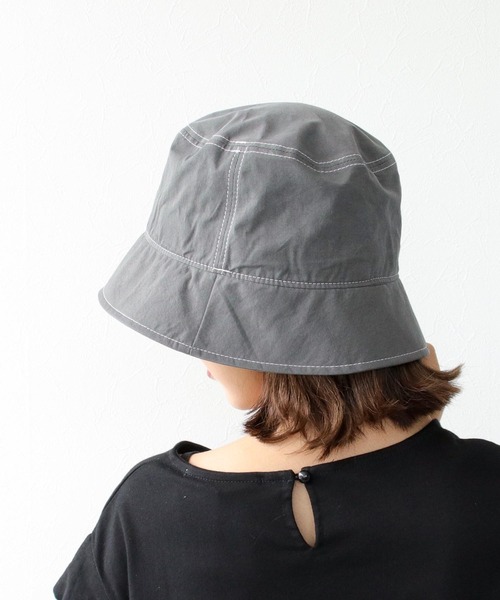 Three Four Time（ｽﾘｰﾌｫｰﾀｲﾑ）の「ステッチロゴバケットHAT（ハット・レディース・グレー/ブラック/ベージュ・FREE）」の6枚目の写真