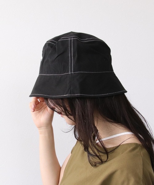 Three Four Time（ｽﾘｰﾌｫｰﾀｲﾑ）の「ステッチロゴバケットHAT（ハット・レディース・グレー/ブラック/ベージュ・FREE）」の9枚目の写真