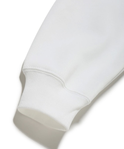 FIRST DOWN（ファーストダウン）の「FIRST DOWN/ファーストダウン LOGO HOODED SWEAT/オーバーサイズ 裏起毛 ロゴ ワンポイント刺繍 スウェット パーカー（パーカー・メンズ・ネイビー/ホワイト/グレー・M/L/XL）」の15枚目の写真