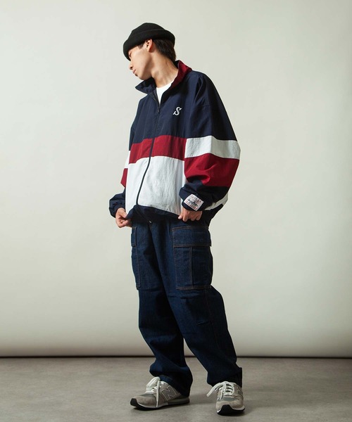 ZIP FIVE（ジップファイブ）の「【ZIP FIVE】 ワンポイント ロゴ 刺繍 切替 ナイロン ジャケット（ナイロンジャケット・メンズ・ブラック系/ワイン/ブラック×グリーン/ブラック/ホワイト/ブラック×ホワイト・X-LARGE/MEDIUM/LARGE）」の22枚目の写真