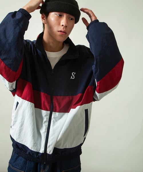 ZIP FIVE（ジップファイブ）の「【ZIP FIVE】 ワンポイント ロゴ 刺繍 切替 ナイロン ジャケット（ナイロンジャケット・メンズ・ブラック系/ワイン/ブラック×グリーン/ブラック/ホワイト/ブラック×ホワイト・X-LARGE/MEDIUM/LARGE）」の21枚目の写真