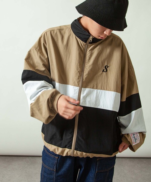 ZIP FIVE（ジップファイブ）の「【ZIP FIVE】 ワンポイント ロゴ 刺繍 切替 ナイロン ジャケット（ナイロンジャケット・メンズ・ブラック系/ワイン/ブラック×グリーン/ブラック/ホワイト/ブラック×ホワイト・X-LARGE/MEDIUM/LARGE）」の19枚目の写真