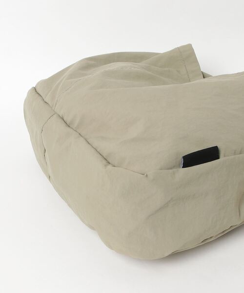 AS KNOW AS plus（アズノゥアズプラス）の「☆ハリソン ナイロン巾着ショルダーバッグ（ショルダーバッグ・レディース・アイボリー/ブラック/カーキ/グレー・FREE）」の14枚目の写真