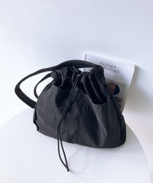 AS KNOW AS plus（アズノゥアズプラス）の「☆ハリソン ナイロン巾着ショルダーバッグ（ショルダーバッグ・レディース・アイボリー/ブラック/カーキ/グレー・FREE）」の11枚目の写真