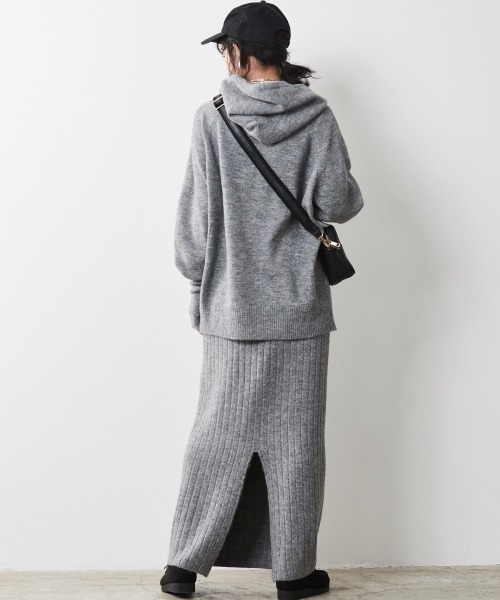 CHIC STYLE(シックスタイル)の「<大きいサイズ>ワイドリブニットロングスカート シックスタイル(スカート・レディース・ブラック/グレー/モカ・L/LL/3L/4L/5L)」の14枚目の写真