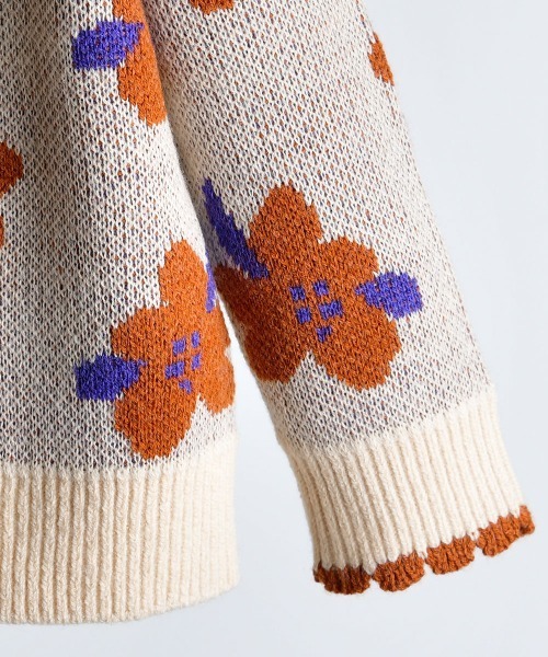 moimoln（モイモルン）の「花柄ニットカーディガン（カーディガン