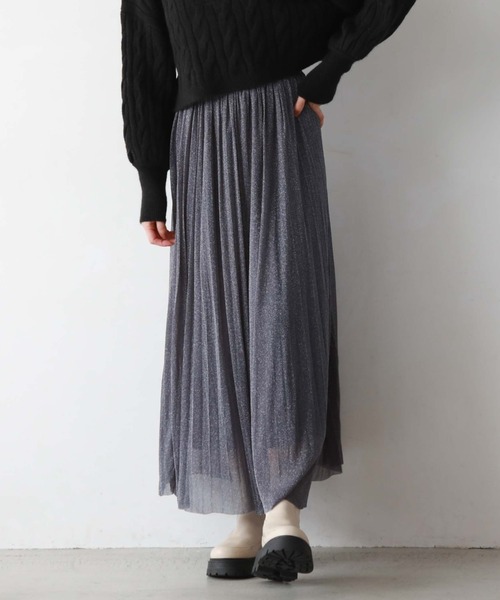 archives（アルシーヴ）の「ラメチュールプリーツSK（スカート・レディース・ネイビー/ブラック/アイボリー/グレイッシュベージュ・MEDIUM）」の4枚目の写真