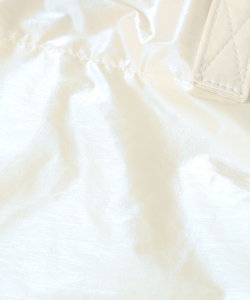 BAYFLOW(ベイフロー)の「メタリック2WAYショルダー(ショルダーバッグ・レディース・ブラック/ブルー/ラベンダー/ホワイト・FREE)」の15枚目の写真