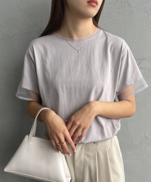 By/m（バイエム）の「[By/m/バイエム] シアー切り替え ショートスリーブＴシャツ（Tシャツ/カットソー・レディース・ライトグレー/オフホワイト/ブラック・F）」の2枚目の写真