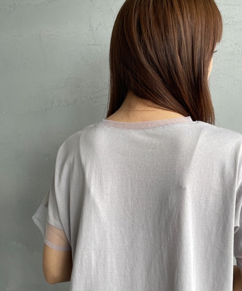 By/m（バイエム）の「[By/m/バイエム] シアー切り替え ショートスリーブＴシャツ（Tシャツ/カットソー・レディース・ライトグレー/オフホワイト/ブラック・F）」の12枚目の写真