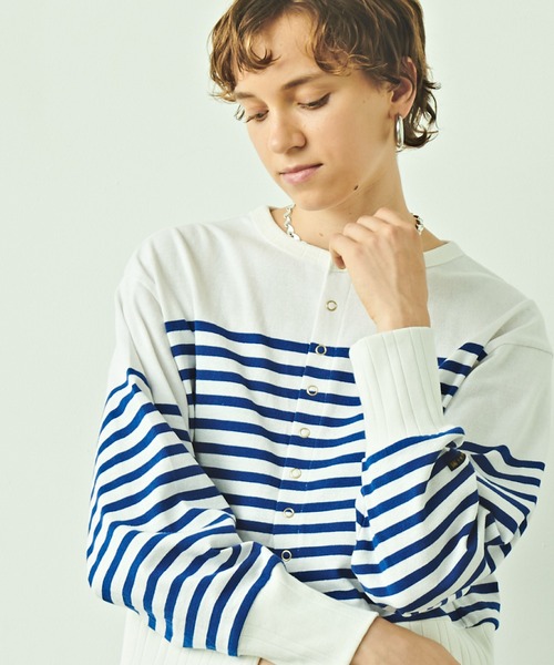 kha:ki（カーキ）の「「KHA:KI/カーキ」パネルボーダー11ボタンカーディガン（カーディガン/ボレロ・レディース・ホワイト×ブルー・1）」の10枚目の写真