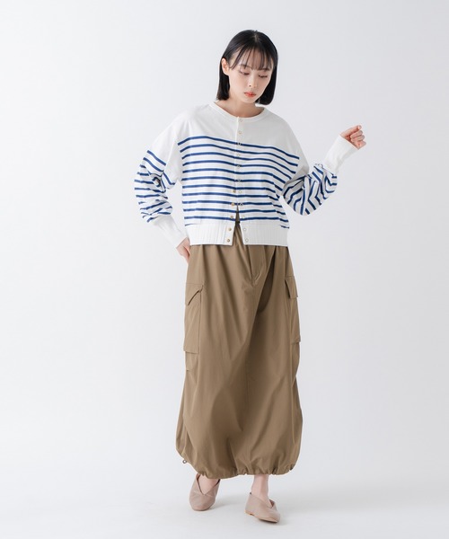 kha:ki（カーキ）の「「KHA:KI/カーキ」パネルボーダー11ボタンカーディガン（カーディガン/ボレロ・レディース・ホワイト×ブルー・1）」の17枚目の写真