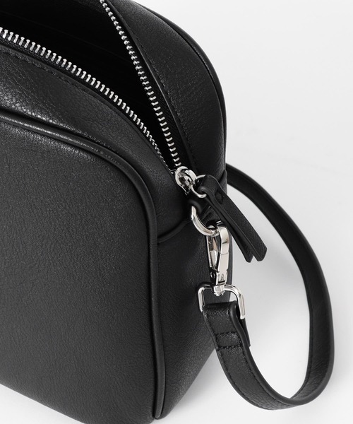 URBAN RESEARCH DOORS（アーバンリサーチドアーズ）の「2WAYスクエアショルダーバッグ（ショルダーバッグ・レディース・ブラック/ブルー系その他/ライトベージュ・-）」の19枚目の写真