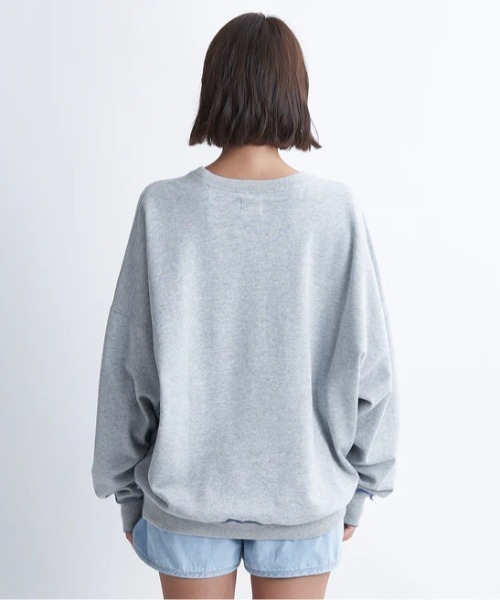 ROXY(ロキシー)の「PLANET RING PULLOVER/ロキシーワンポイントブランドロゴルーズフィットクルーネックスウェットトレーナー(スウェット・レディース・ホワイト/グレー/ミント・MEDIUM/LARGE/SMALL)」の19枚目の写真