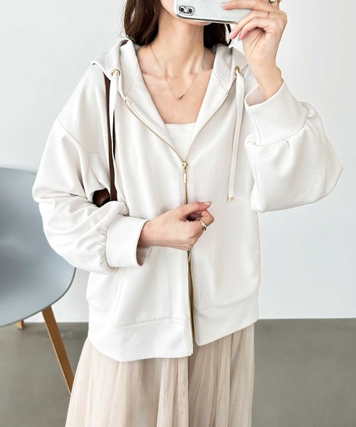 GeeRA(ジーラ)の「柔らかダンボールダブルジップアップパーカー(パーカー・レディース・アイボリー/ブラック・MEDIUM/LARGE)」の3枚目の写真