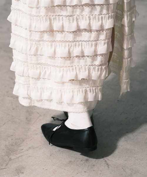 CIAOPANIC（チャオパニック）の「ギャザーリボンフラットパンプス（パンプス・レディース・ブラック/ゴールド・36/37/38/39）」の5枚目の写真