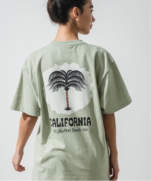 OFFSHORE(オフショア)の「【ZOZO限定】PALM TREE TEE/パーツツリーティ(Tシャツ/カットソー・メンズ・アイボリー/グリーン/ピンク・M/L/XL)」の3枚目の写真