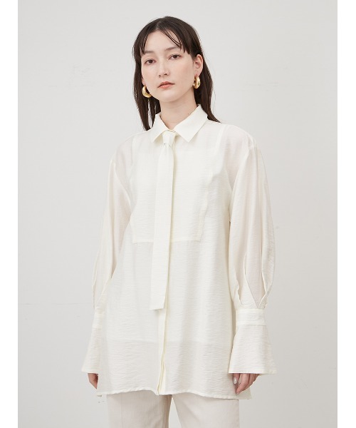 Mila Owen（ミラオーウェン）の「タックベルスリーブネクタイブラウス（シャツ/ブラウス・レディース・ホワイト/ピンク/チャコールグレー・0/1）」の7枚目の写真