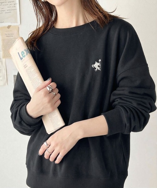 classicalelf(クラシカルエルフ)の「大人の上品カジュアル。ワンポイント胸刺繍裏毛 オーバーサイズ スウェットプルオーバー(スウェット・レディース・ベージュ/オートミール/ブラック/ブルー・LARGE/MEDIUM/SMALL/X-LARGE)」の17枚目の写真