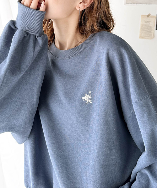 classicalelf(クラシカルエルフ)の「大人の上品カジュアル。ワンポイント胸刺繍裏毛 オーバーサイズ スウェットプルオーバー(スウェット・レディース・ベージュ/オートミール/ブラック/ブルー・LARGE/MEDIUM/SMALL/X-LARGE)」の20枚目の写真