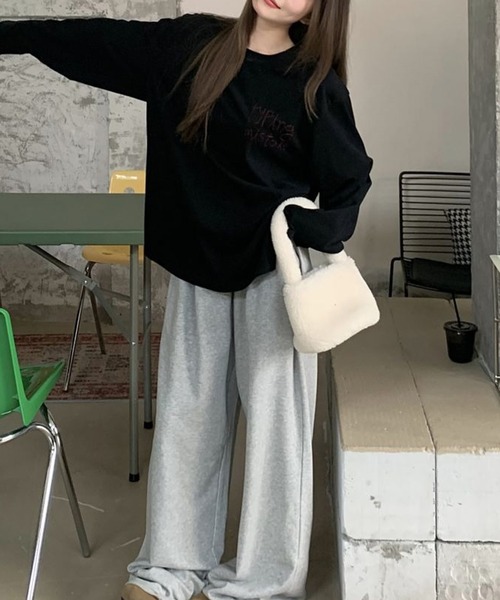 LYEON（リヨン）の「バックハートプリントルーズロンT（Tシャツ/カットソー・レディース・ブラック/オフホワイト・FREE）」の7枚目の写真