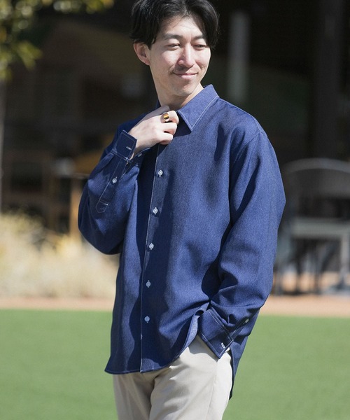 ITEMS URBANRESEARCH(アイテムズ アーバンリサーチ)の「『イージーケア/UVカット』シンセティックデニム コントラストステッチシャツ(シャツ/ブラウス・メンズ・ライトブルー/ネイビー・MEDIUM/LARGE)」の11枚目の写真