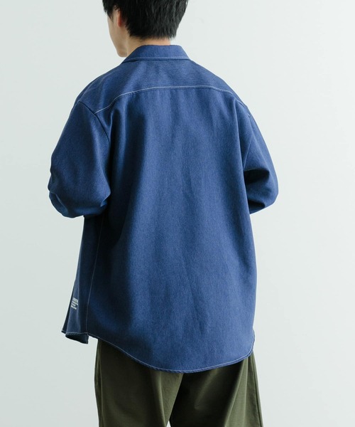ITEMS URBANRESEARCH(アイテムズ アーバンリサーチ)の「『イージーケア/UVカット』シンセティックデニム コントラストステッチシャツ(シャツ/ブラウス・メンズ・ライトブルー/ネイビー・MEDIUM/LARGE)」の20枚目の写真