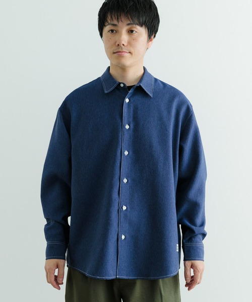 ITEMS URBANRESEARCH(アイテムズ アーバンリサーチ)の「『イージーケア/UVカット』シンセティックデニム コントラストステッチシャツ(シャツ/ブラウス・メンズ・ライトブルー/ネイビー・MEDIUM/LARGE)」の22枚目の写真