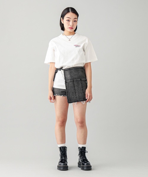 X-girl（エックスガール）の「MILK SHAKE S/S TEE（Tシャツ/カットソー・レディース・ライトピンク/ホワイト/チャコール・S/M/L/XL）」の7枚目の写真