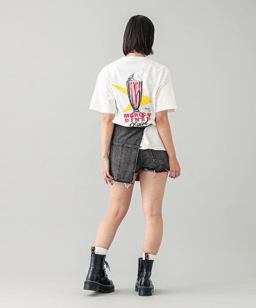 早い者勝ち 大人気 X-girl MILK SHAKE S/S TEE X-girl（エックスガール）の「MILK SHAKE S/S TEE（Tシャツ
