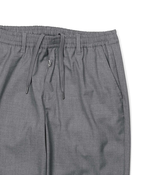 The DUFFER of ST.GEORGE（ザダファーオブセントジョージ）の「【WEB限定アイテム】WOOL LIKE EASY SLACKS：ウエストゴム ウールライク イージースラックス（スラックス・メンズ・グレー/ブラック・X-LARGE/LARGE/MEDIUM/SMALL）」の11枚目の写真