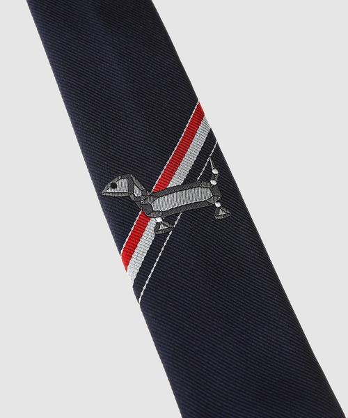 THOM BROWNE(トムブラウン)の「CLASSIC TIE IN ENGINEERED RWB GEM HECTOR TIE JACQUARD(ネクタイ・メンズ・ネイビー・ONE SIZE)」の2枚目の写真