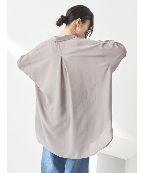 earth music&ecology(アースミュージックアンドエコロジー)の「シアーシャツ(シャツ/ブラウス・レディース・ピンク/ブラック/グレイッシュベージュ/オフホワイト/ブルー・FREE)」の10枚目の写真