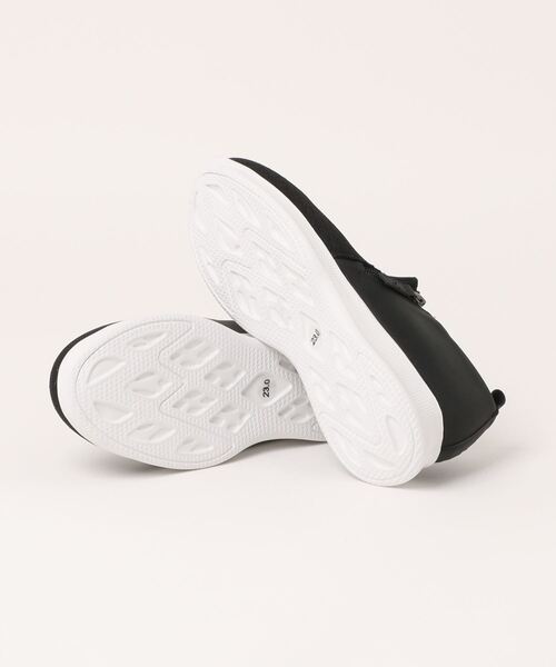 Parade（パレード）の「【軽量】サイドジップスリッポンスニーカー 2252【Parade】（スニーカー・レディース・ブラック/シルバー/グレー・23.5cm/24.0cm/24.5cm/23.0cm）」の5枚目の写真