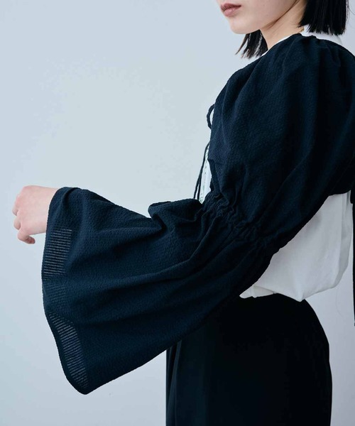 MEDE19F(メデジュウキュウ)の「MEDE19F コットンサッカー素材の袖だけボレロ(カーディガン/ボレロ・レディース・ネイビー/ブラック・LARGE/MEDIUM/XX-LARGE/X-LARGE)」の8枚目の写真