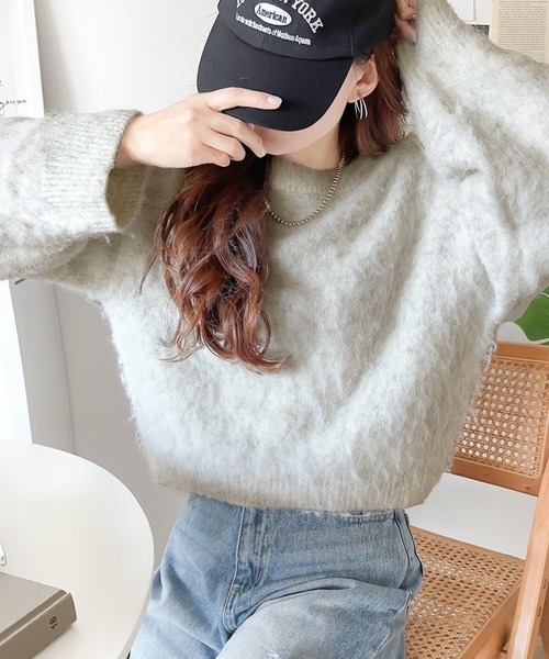 classicalelf（クラシカルエルフ）の「カジュアルに女性らしさをプラス。バルーンスリーブ短丈シャギーニットプルオーバー（ニット/セーター・レディース・ブルー/オフホワイト/イエロー/ベージュ/レッド・X-LARGE/MEDIUM/SMALL/LARGE）」の7枚目の写真