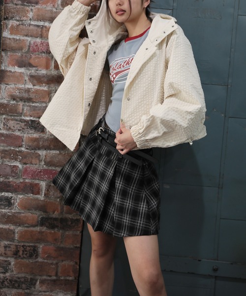 HOOK(フック)の「【HOOK】for girls 立体ギンガムチェックフレアーマウンテンパーカー(マウンテンパーカー・レディース・チョコ/ライトベージュ/ブラック・FREE)」の3枚目の写真