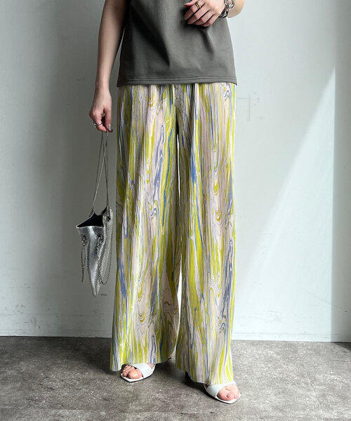 DouDou（ドゥドゥ）の「【WEB限定】プリントプリーツパンツ（その他パンツ・レディース・グレー/イエロー/サックスブルー・FREE）」の18枚目の写真