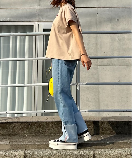 mi via loca(ミヴィアロカ)の「ハート&ロゴ刺繍 ラグランTシャツ(Tシャツ/カットソー・レディース・ベージュ/オフホワイト/ホワイト×ブラック/スミクロ・FREE)」の18枚目の写真